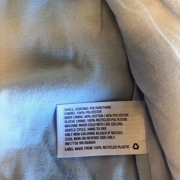 Cat & Jack Rain Jacket - Kids. Size: 12-18 Months - Picture 4 of 6